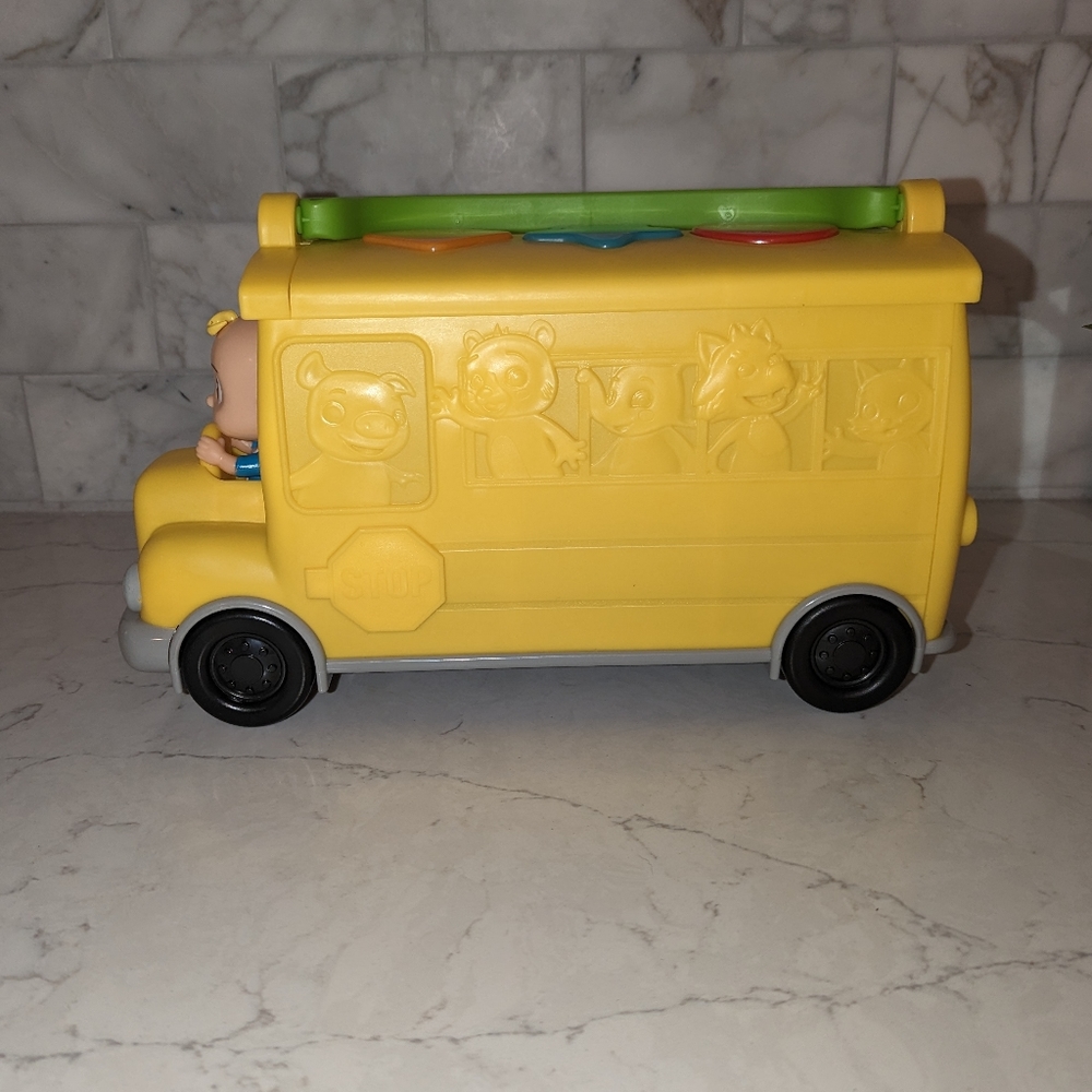Cocomelon Musical Learning Bus - Picture 4 of 6